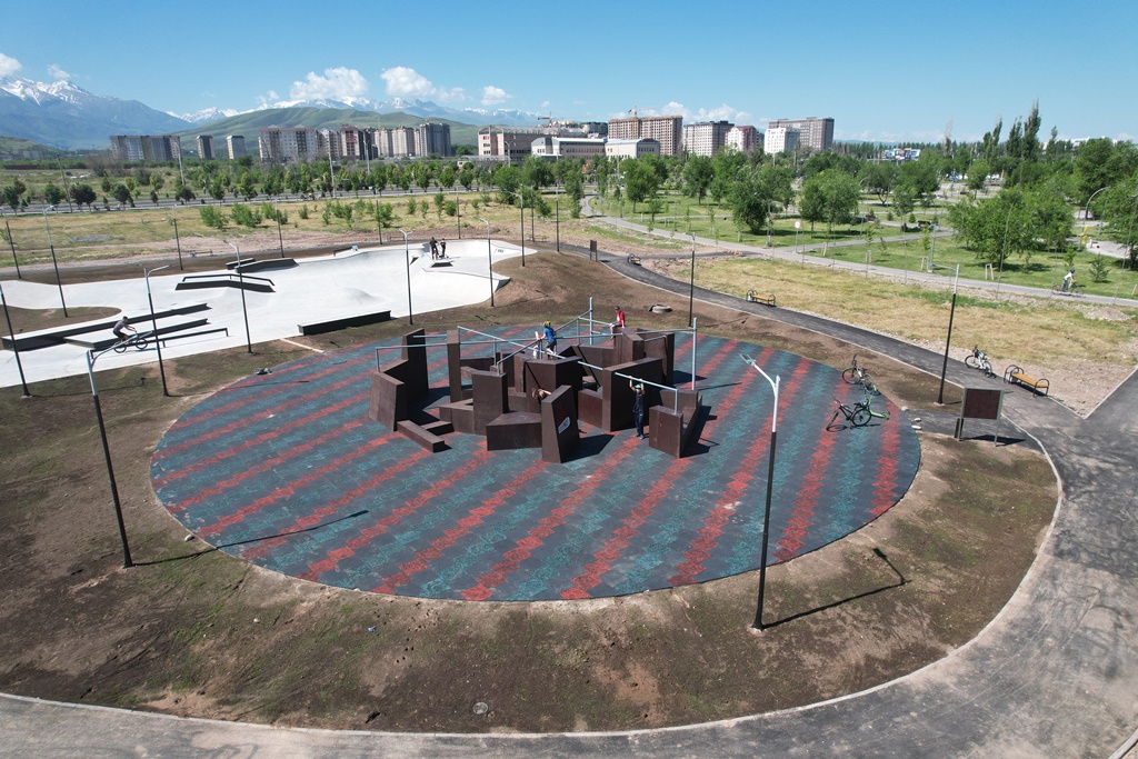 Паркур площадка в Бишкеке (Киргизия)
